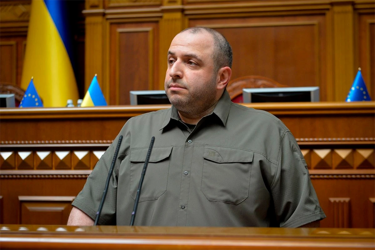 Umerov [[ABŞ-yə]] gedir