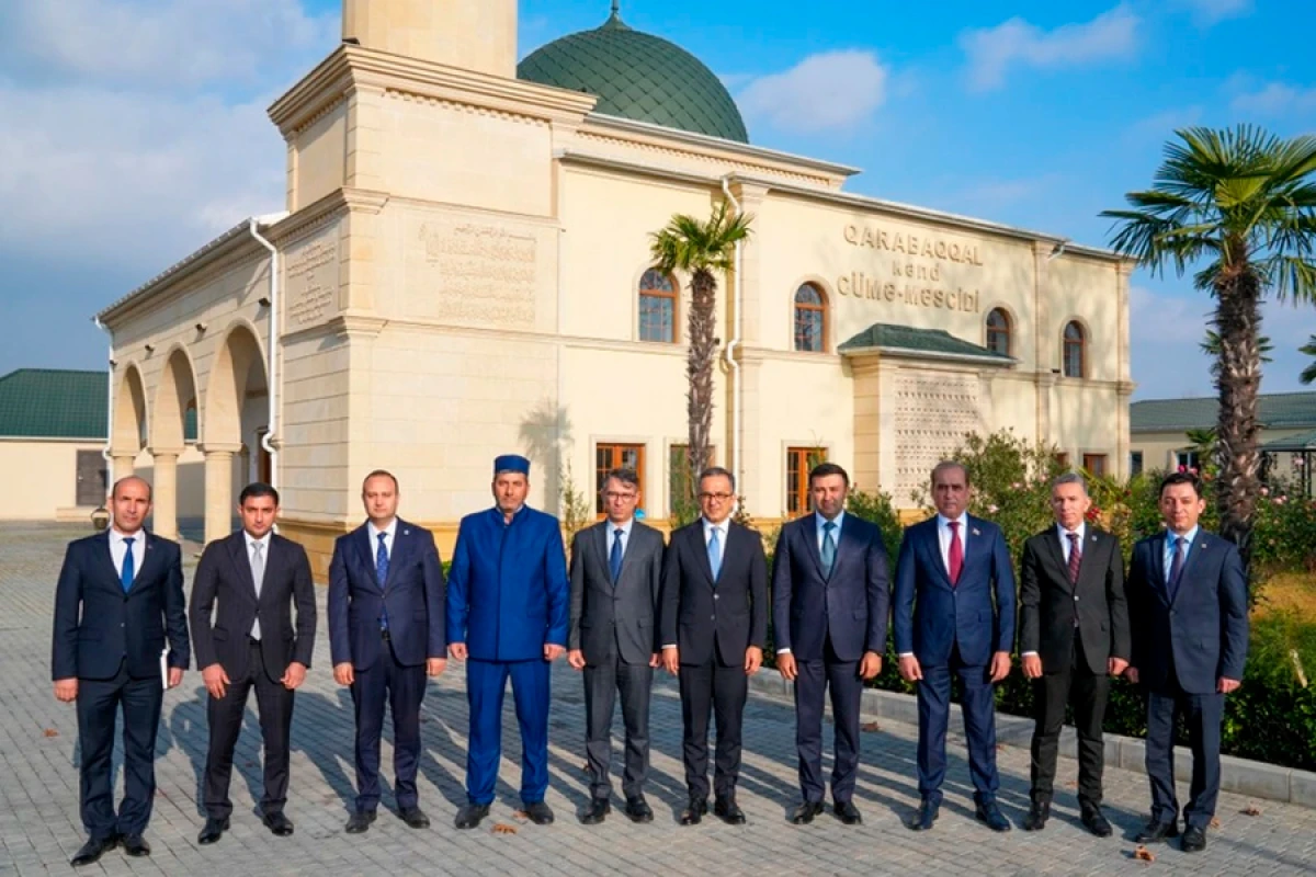 Ramin Məmmədov [[Qarabaqqal kənd məscidini]] ziyarət etdi