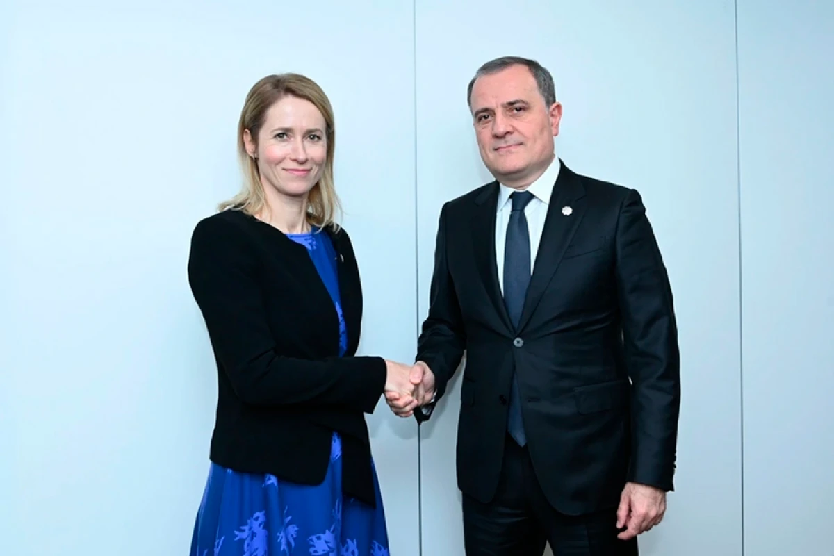 [[Ceyhun Bayramov]] Kaya Kallas ilə görüşdü