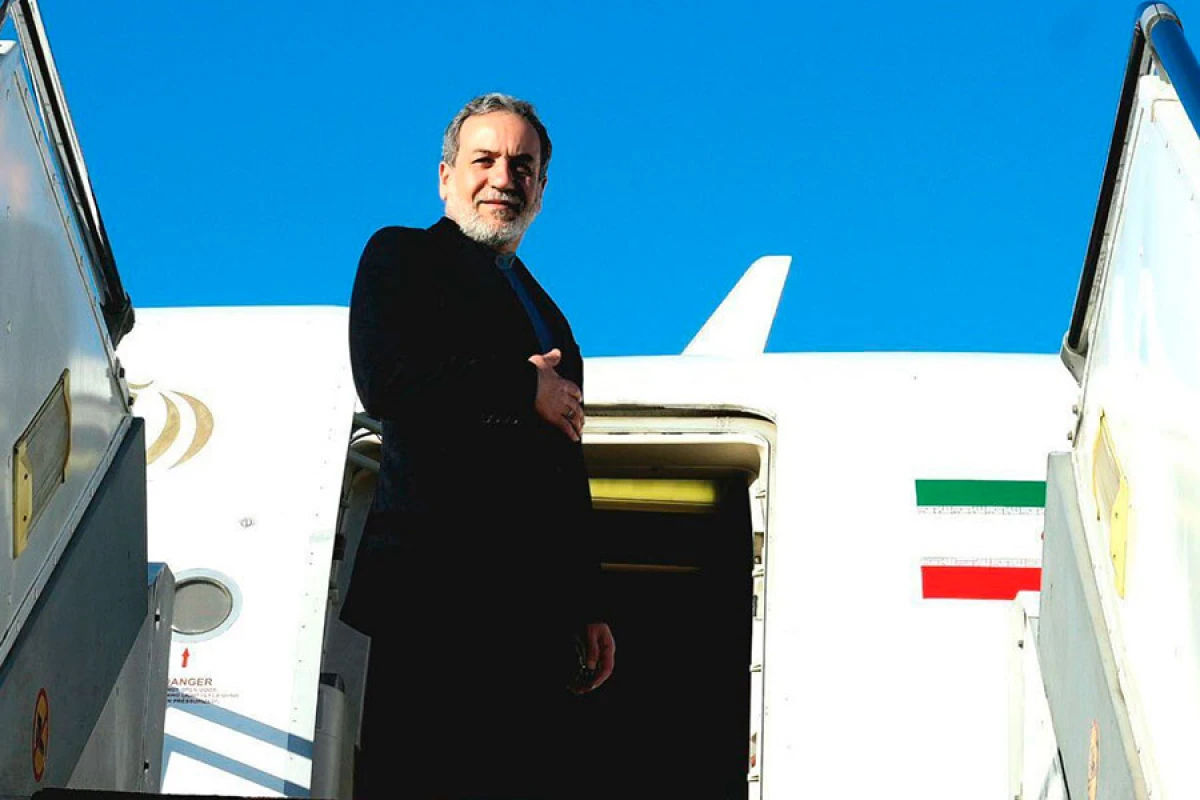 Abbas Araqçi [[Azərbaycana]] səfər edəcək