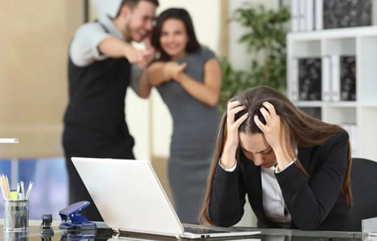 İşçilərin psixi sağlamlığı ilə bağlı həyəcan[[: ekspertlər  xəbərdarlıq edir]]