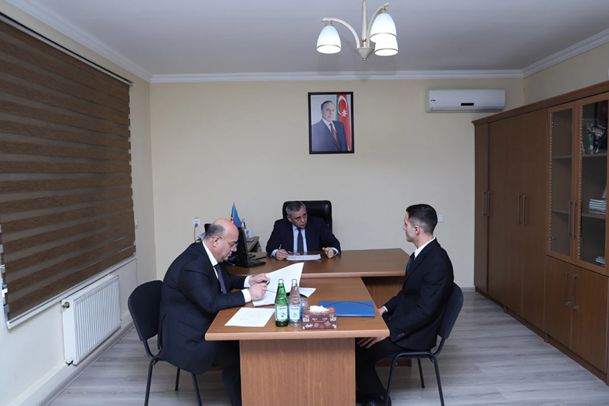 Mürsəl İbrahimov [[Xaçmazda]] vətəndaşların problemlərini dinlədi