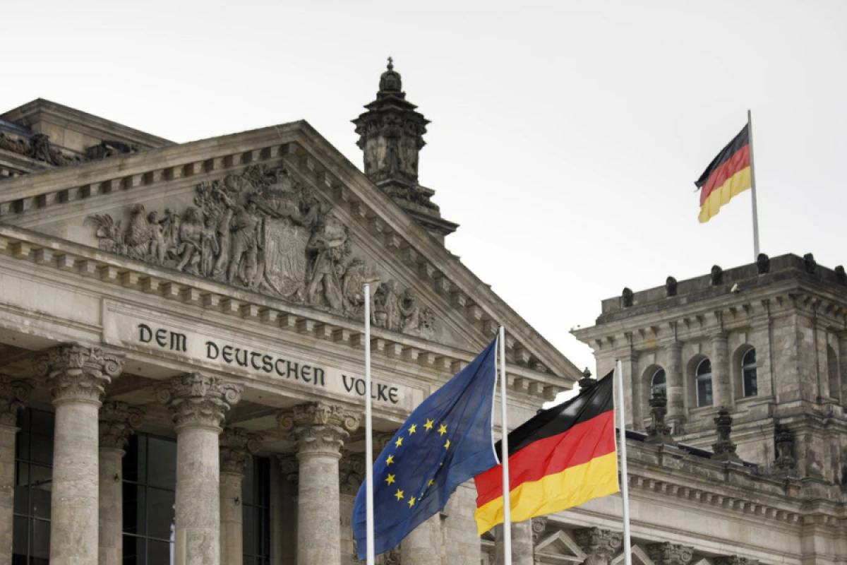 Almaniya [[miqrasiya siyasətini]] sərtləşdirdi