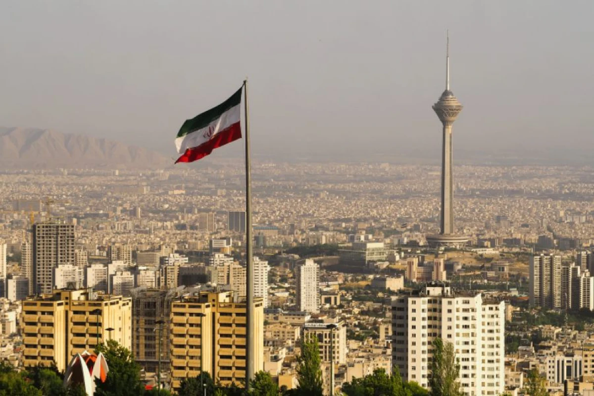 İran BƏƏ-yə Fars körfəzi adaları ilə bağlı [[sərt xəbərdarlıq etdi]]