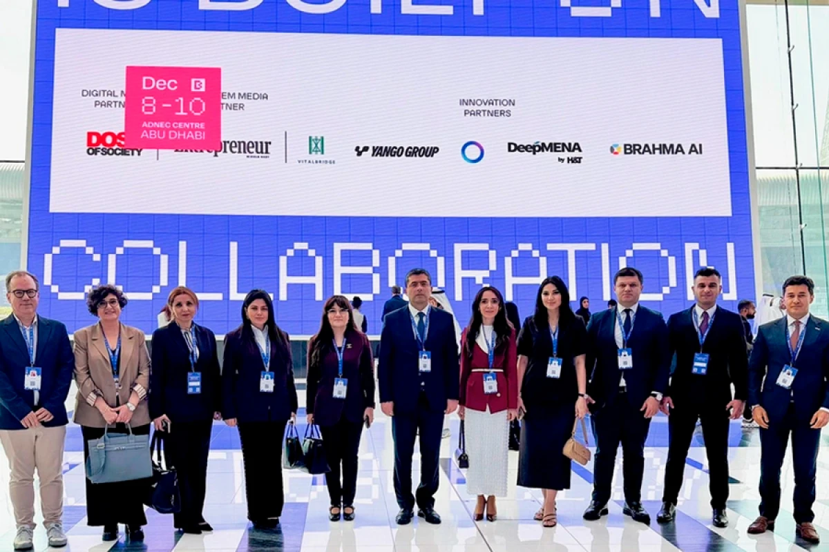 Azərbaycan nümayəndə heyəti [[Əbu-Dabidə keçirilən sammitdə]] iştirak edir