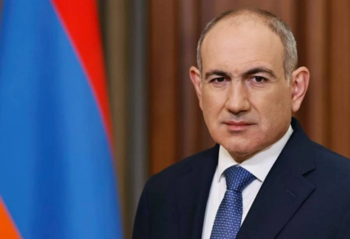 [[Paşinyan]] Berlində Merts və Ştaynmayerlə danışıqlar aparacaq