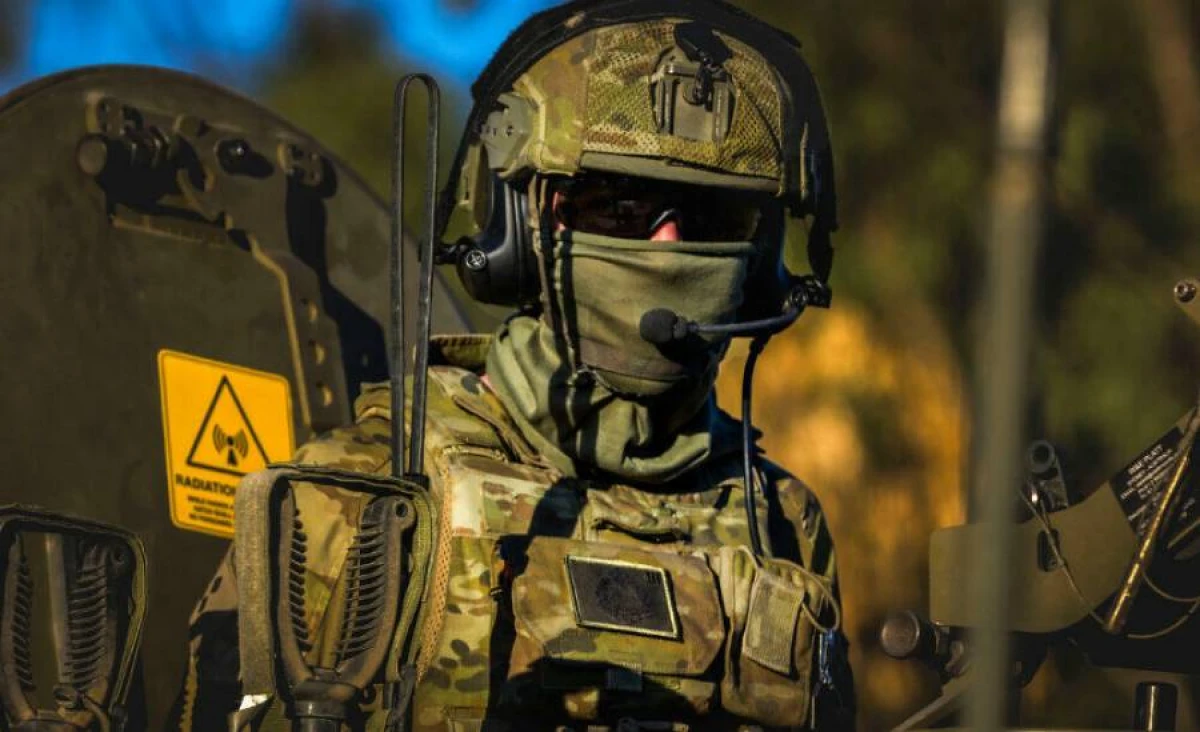 [[Bomba atan 16 yaşlı fələstinli]] zərərsizləşdirildi, cəsədi götürüldü