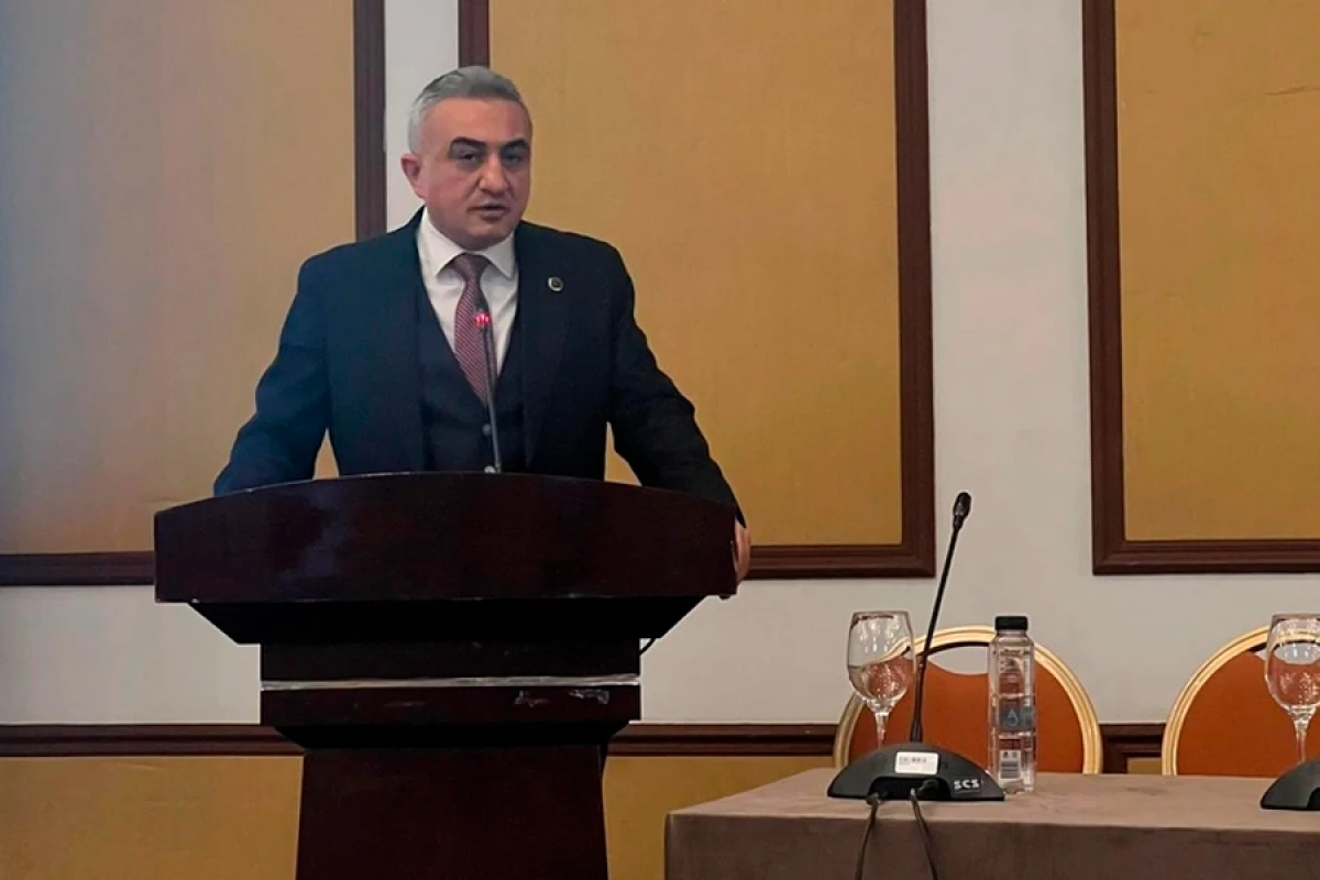 Anar Bağırov [[Rumıniya Vəkillər Kollegiyasının İllik Konfransında]] iştirak etdi