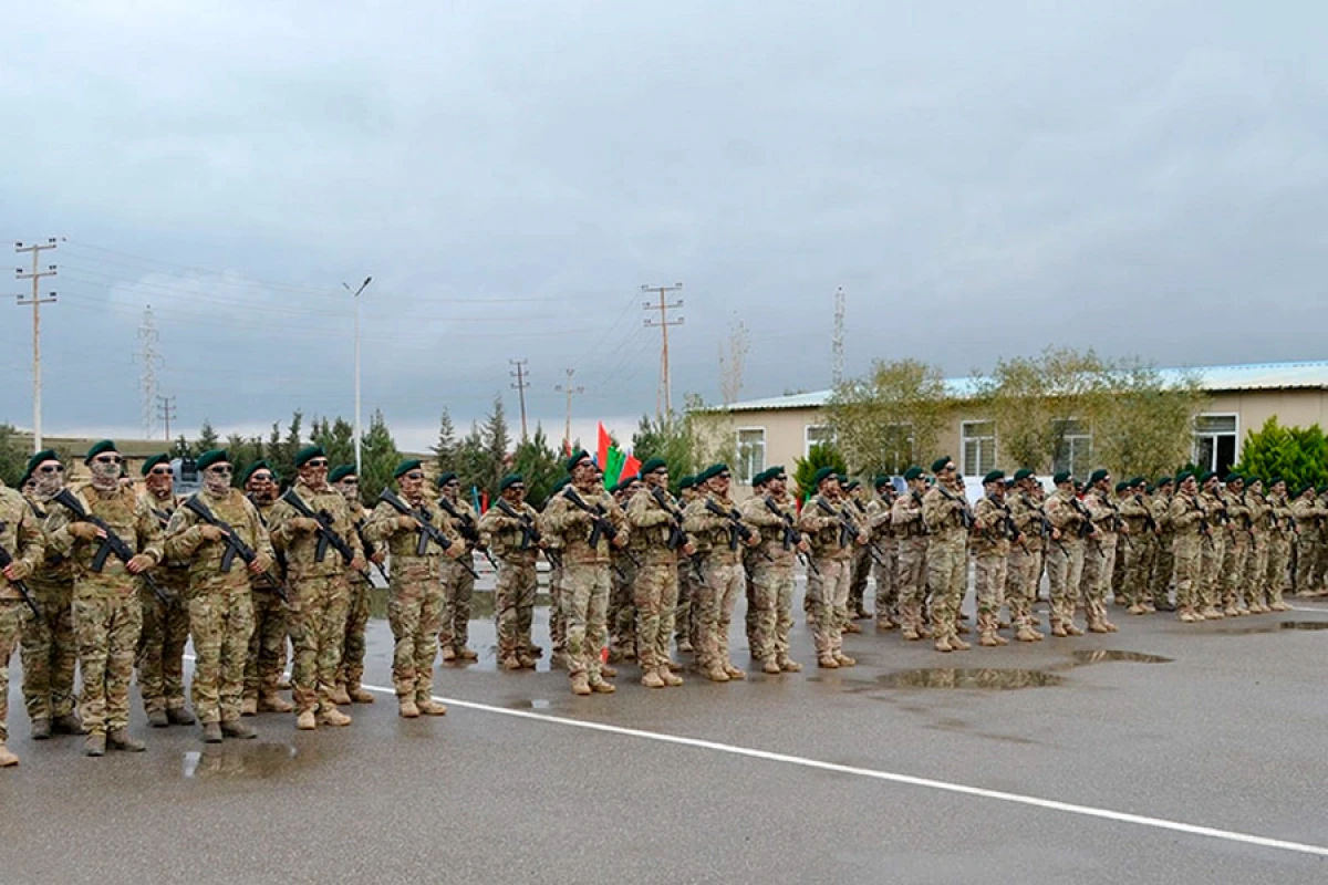 [["Sualtı Hücum Dəniz Xüsusi Təyinatlısı"]] kursunun buraxılış mərasimi keçirildi