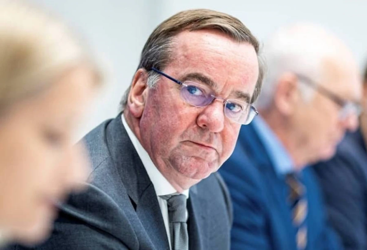 [[Pistorius]] Berlindəki Ukrayna danışıqlarını dəyərləndirdi