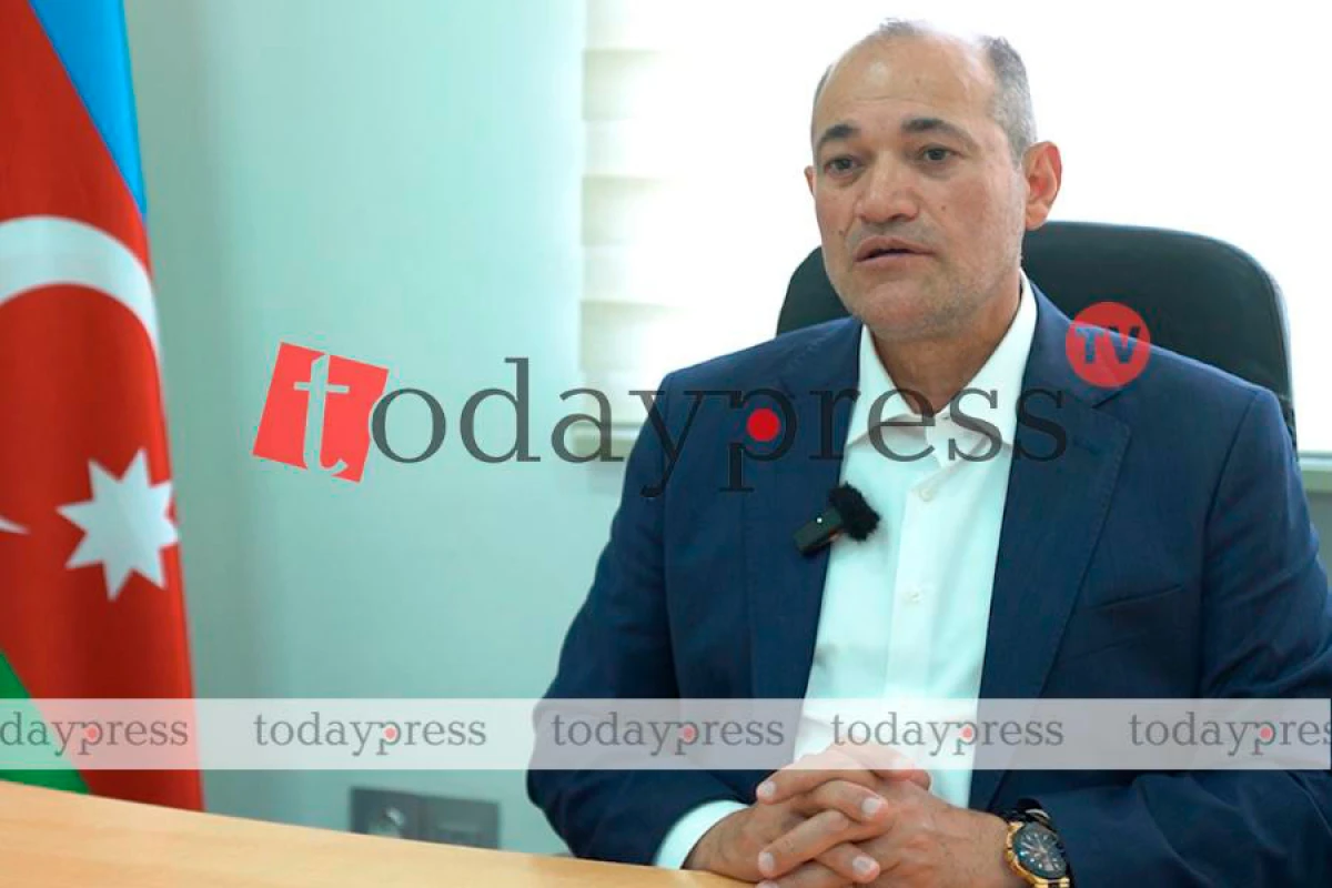 [[Razi Nurullayev:]] "Təkcə qadağa problemi həll etmir"