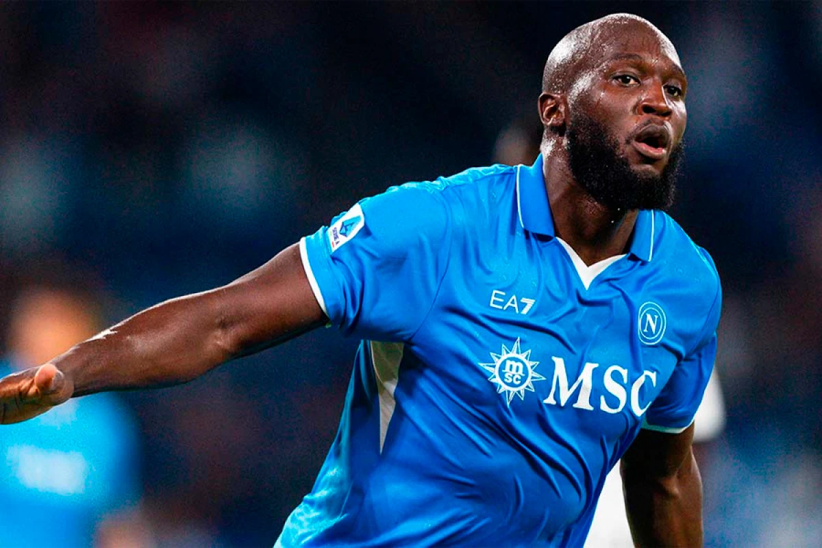 “Napoli” Lukakunu [[Superkubok üçün]] sifariş etdi