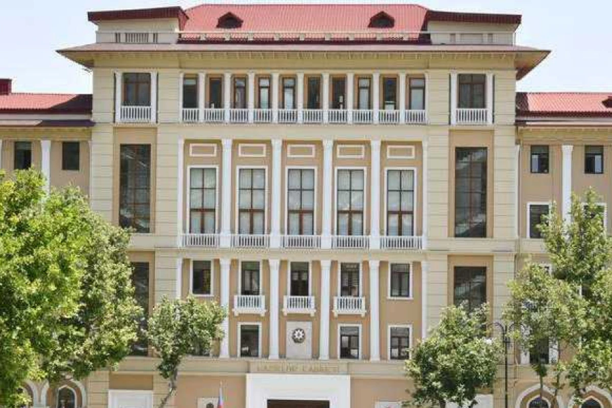 [[Xüsusi karantin rejiminin]] müddəti uzadıldı