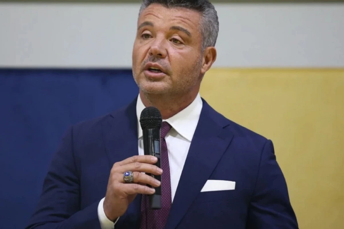 "Fənərbağça"nın prezidenti [[ifadə verməyə çağrıldı]]