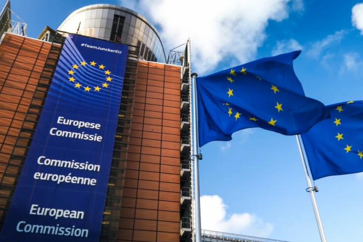 [[Avropa Gürcüstanı]] viza rejimi ilə hədələdi