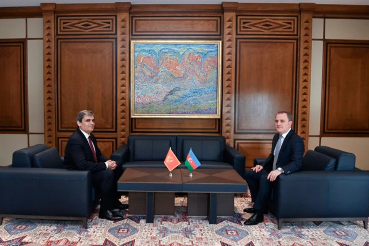 Azərbaycan və Monteneqro XİN başçıları görüşdü [[- YENİLƏNDİ 2]]