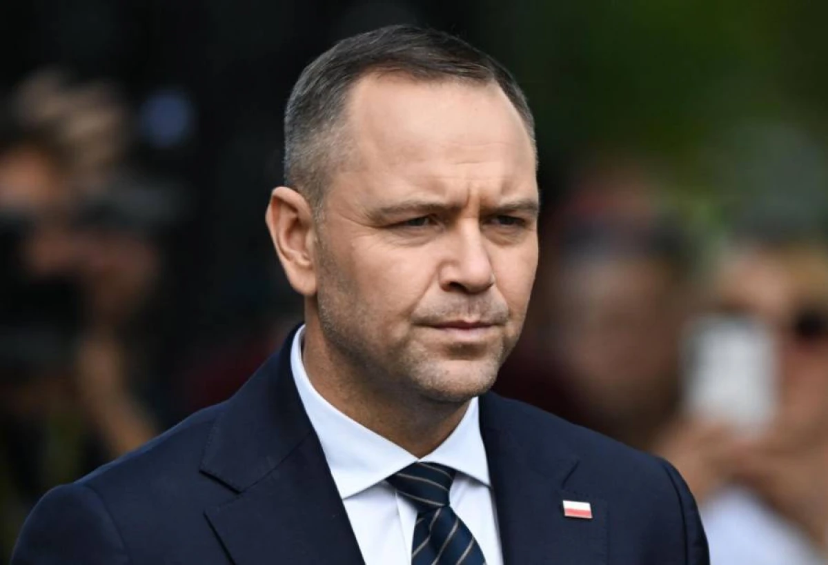 [[Polşa prezidenti]] Zelenskiyə kitab hədiyyə etdi