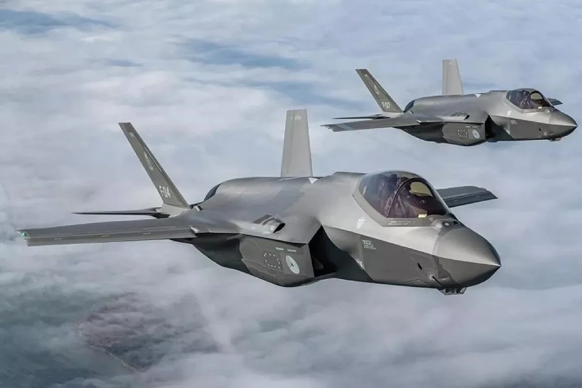 ABŞ Venesuela ətrafında qüvvələrini [[cəmləşdirir]]