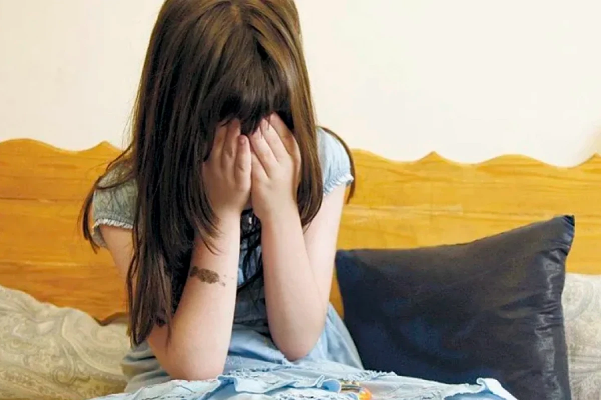 13 yaşlı qız bibisinin ərindən hamilə qaldı [[- Ailəsi şikayətçi olmadı...]]