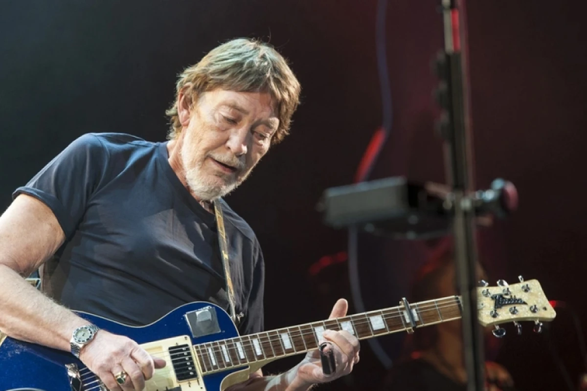 Məşhur britaniyalı müğənni Kris Ri vəfat etdi