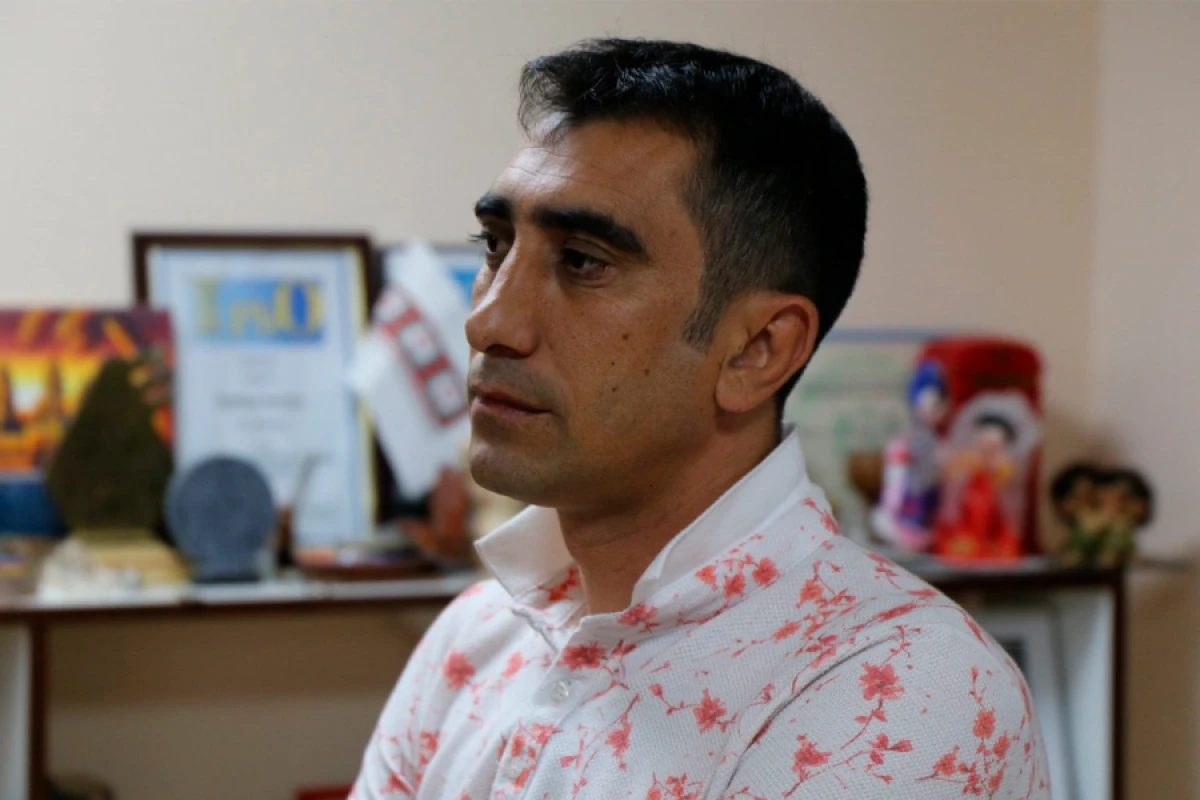 "Kanal-11" internet [[televiziyasının rəhbərinin]] cəzası azaldıldı