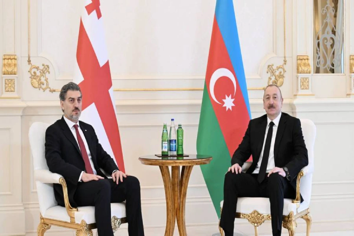 Gürcüstan Prezidenti [[Azərbaycan dövlət başçısını]] təbrik etdi