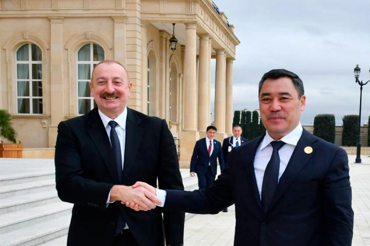 Sadır Japarov [[Prezident İlham Əliyevi]] təbrik etdi