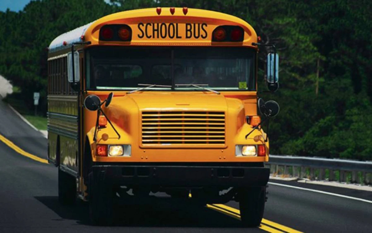 [[Məktəb avtobusları]] üçün zolaqlar çəkiləcək?