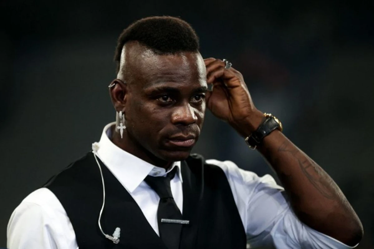 Balotelli “Əl-İttifaq”ın [[transfer siyahısında]]