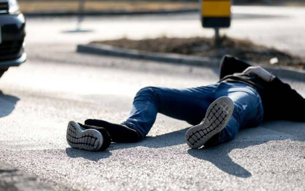 [[Gəncədə]] kişini avtomobil vurdu