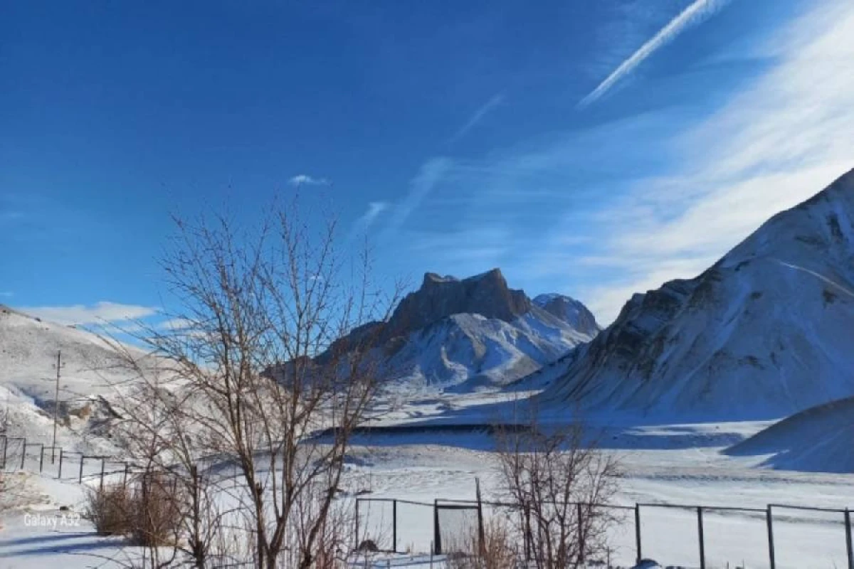 [[Kəlbəcərdə]] qarın hündürlüyü 35 santimetri keçdi