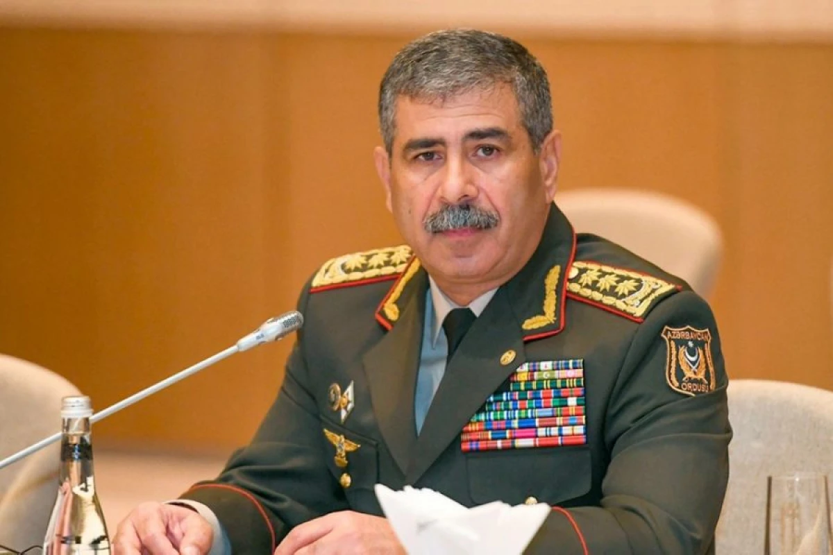 Zakir Həsənov Azərbaycan Ordusunun şəxsi heyətini təbrik etdi