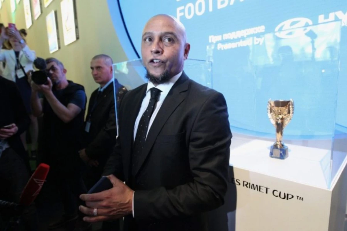 [[Roberto Karlos:]] “Səhhətimlə bağlı narahatlığa əsas yoxdur”