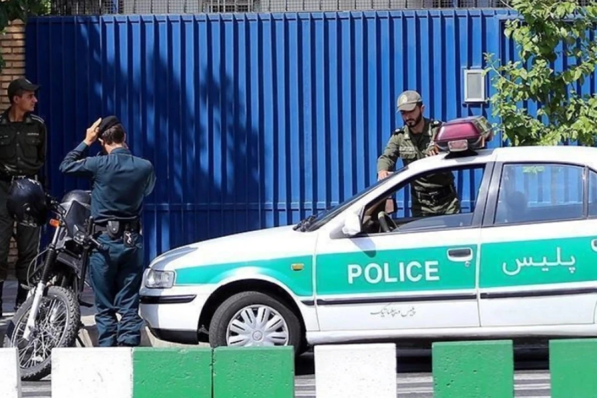 İranın Qum əyalətində [[terror aktına cəhd oldu]]