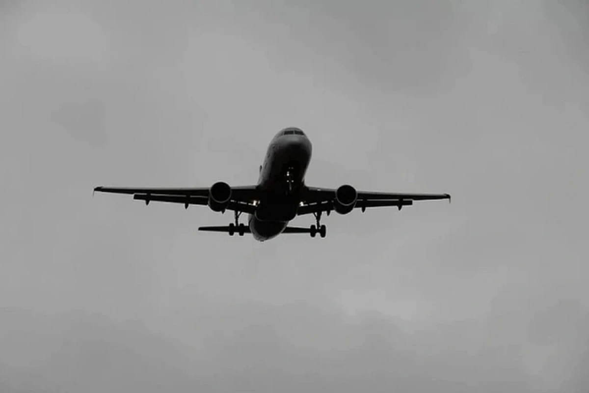 Karib dənizi üzərindən [[uçuşlara qoyulan məhdudiyyətlər]] aradan qaldırıldı