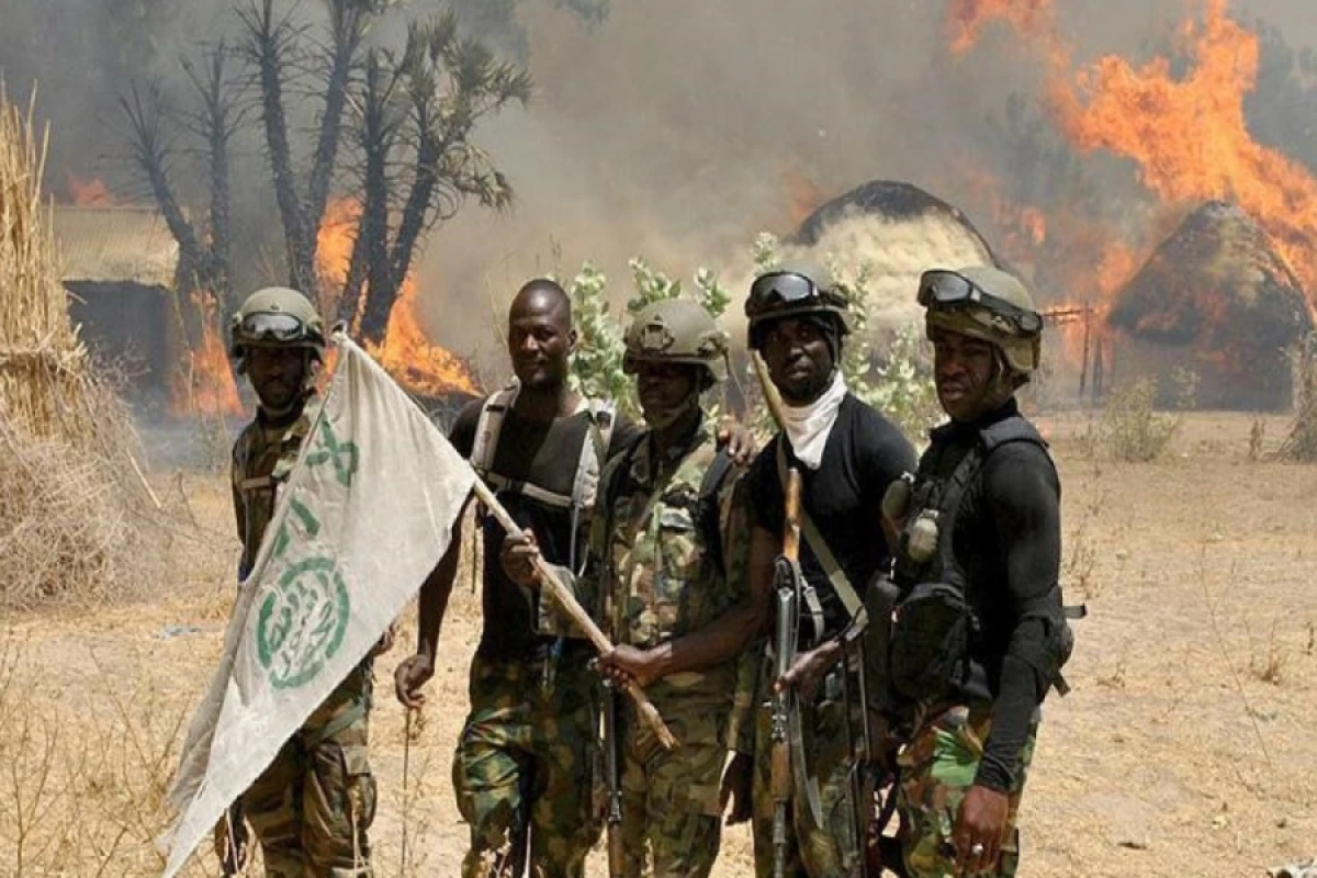 Nigeriyada silahlılar [[37 nəfəri qətlə yetirdi]]