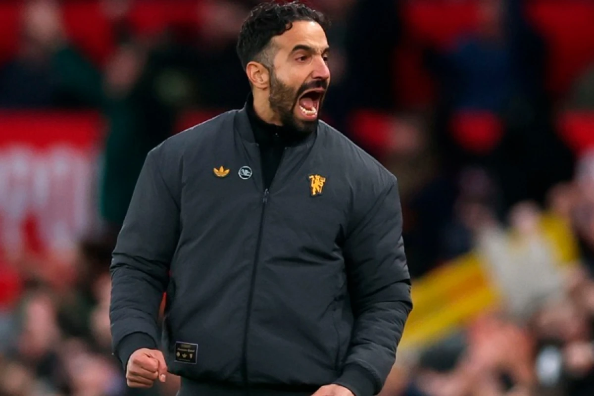 “MY”də [[baş məşqçi dəyişikliyi]]