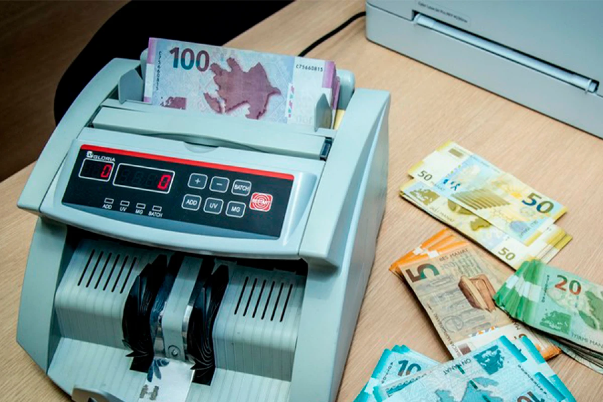 AMB-nin valyuta ehtiyatları [[ötən il 5 % artıb]]