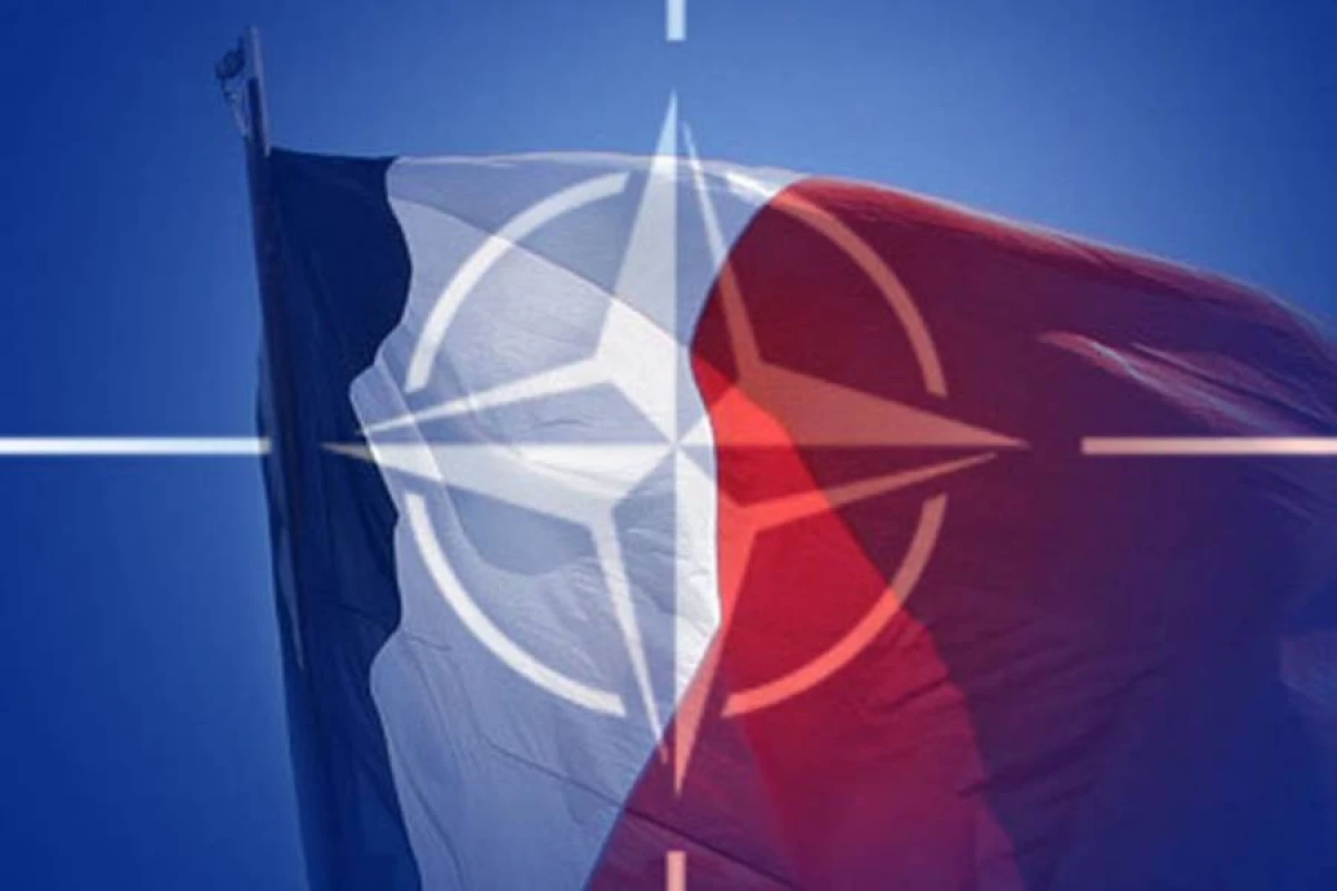 Fransa [[ölkəsinin NATO-dan çıxmasını tələb edən qətnamə]] təqdim etdi