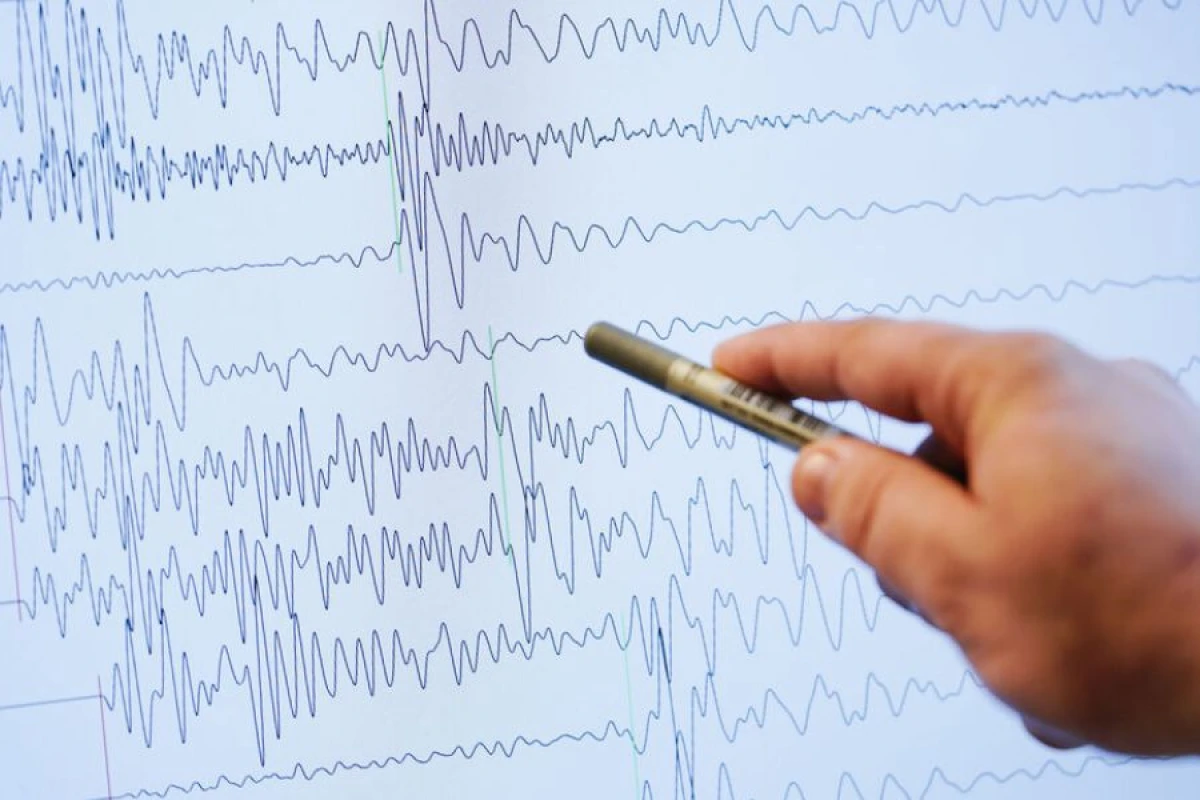 Yaponiyada [[zəlzələ baş verdi]]