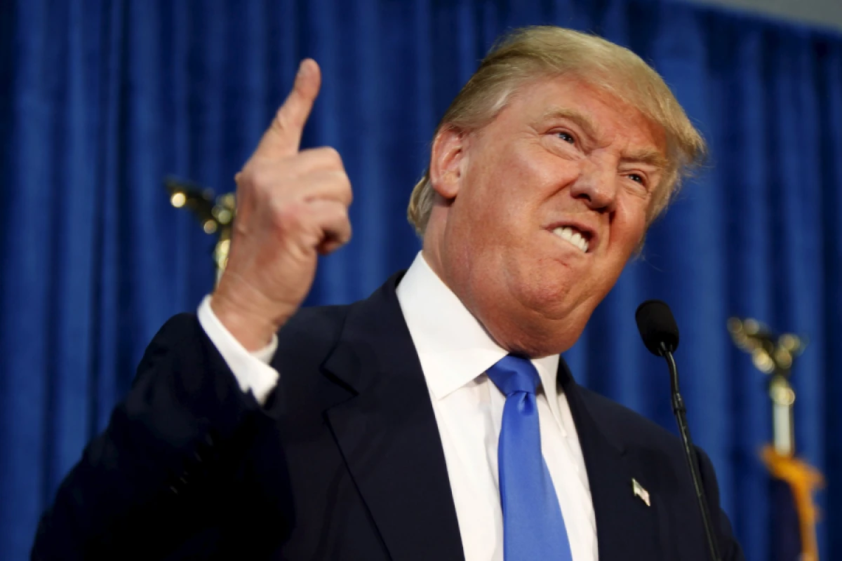 [[Tramp:]] "Venesuelanı yenidən varlı və təhlükəsiz edirəm"