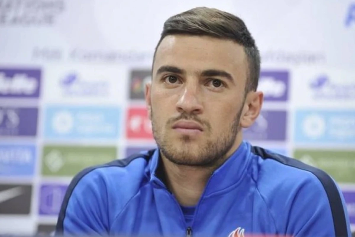 [[Qara Qarayev]] Azərbaycanın U-21 millisində işə başladı