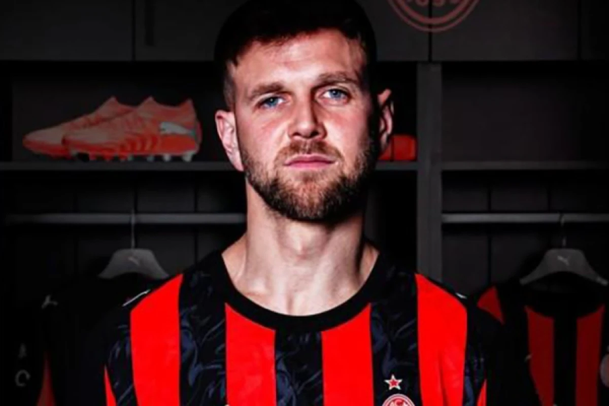 [["Beşiktaş"]] müdafiəçisi ilə yollarını ayırdı