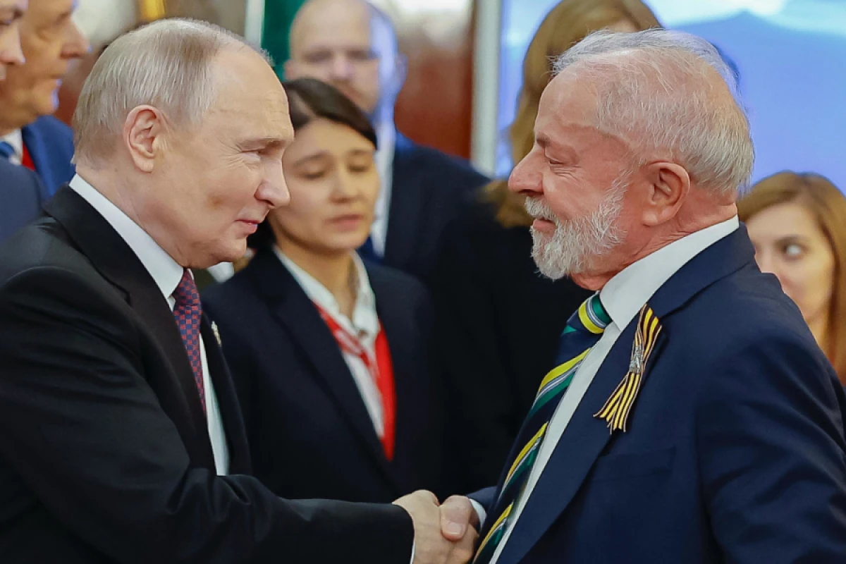Putin Braziliya prezidenti ilə telefonla danışdı