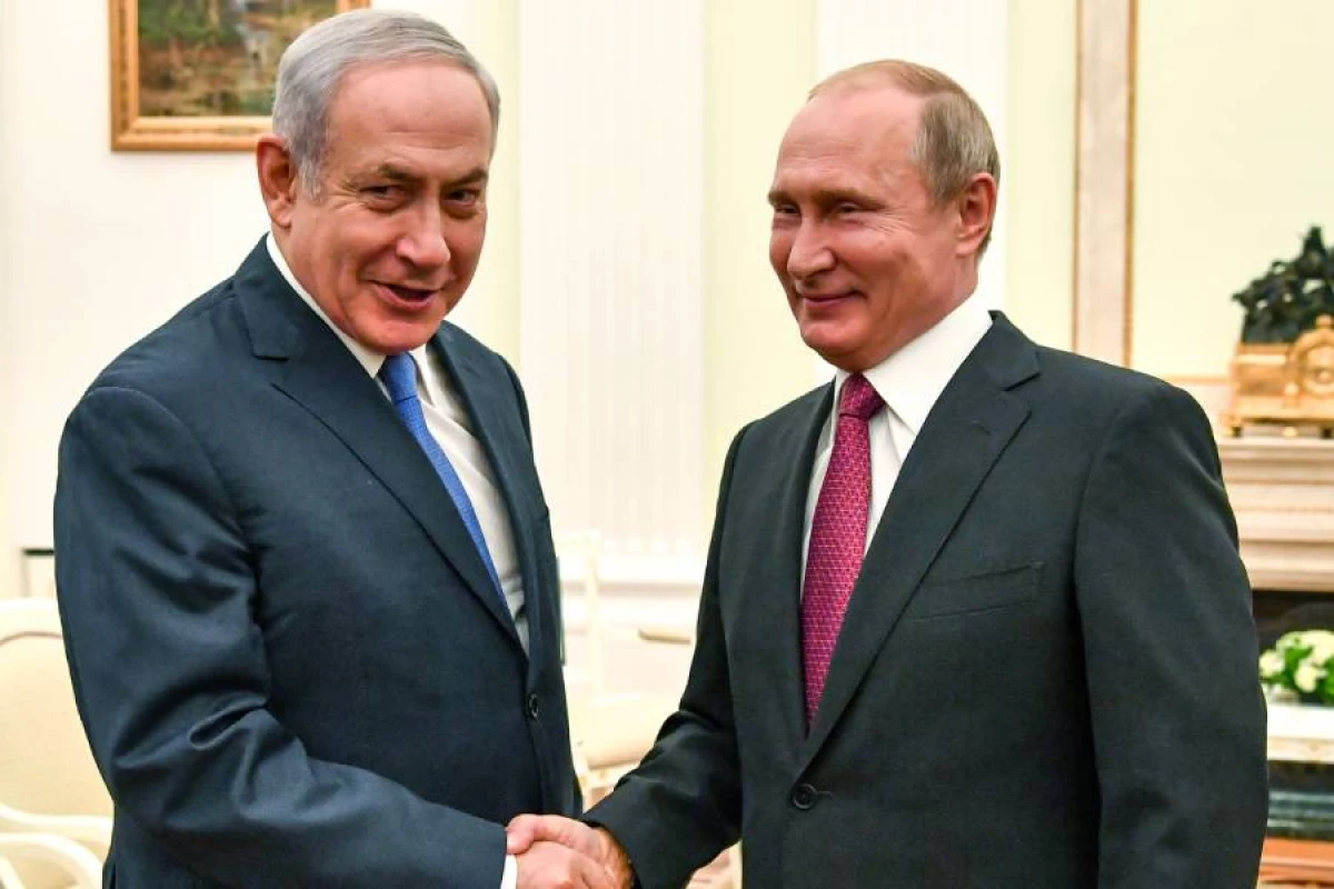 Putin Netanyahu ilə [[telefon danışığı]] apardı