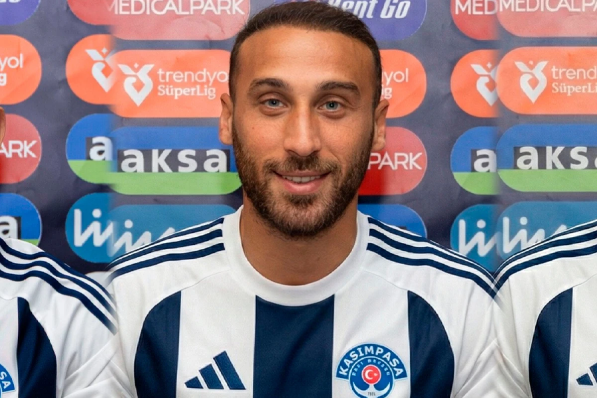[[Cenk Tosun:]] “Ölkənizi çox sevirəm, gələcəkdə düşünə bilərəm”