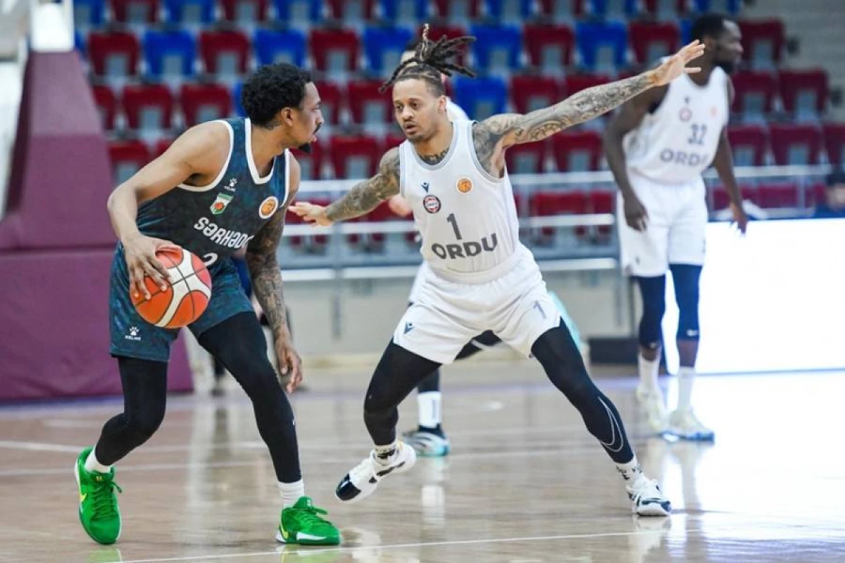 [[XIII turda gərginlik:]] “Neftçi” Gəncədə qalib gəldi