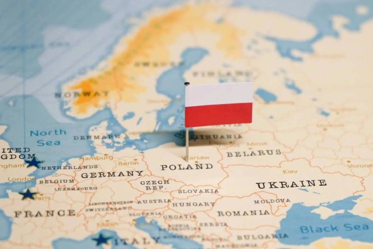 Polşa [[hava məkanının pozulduğunu]] bəyan etdi