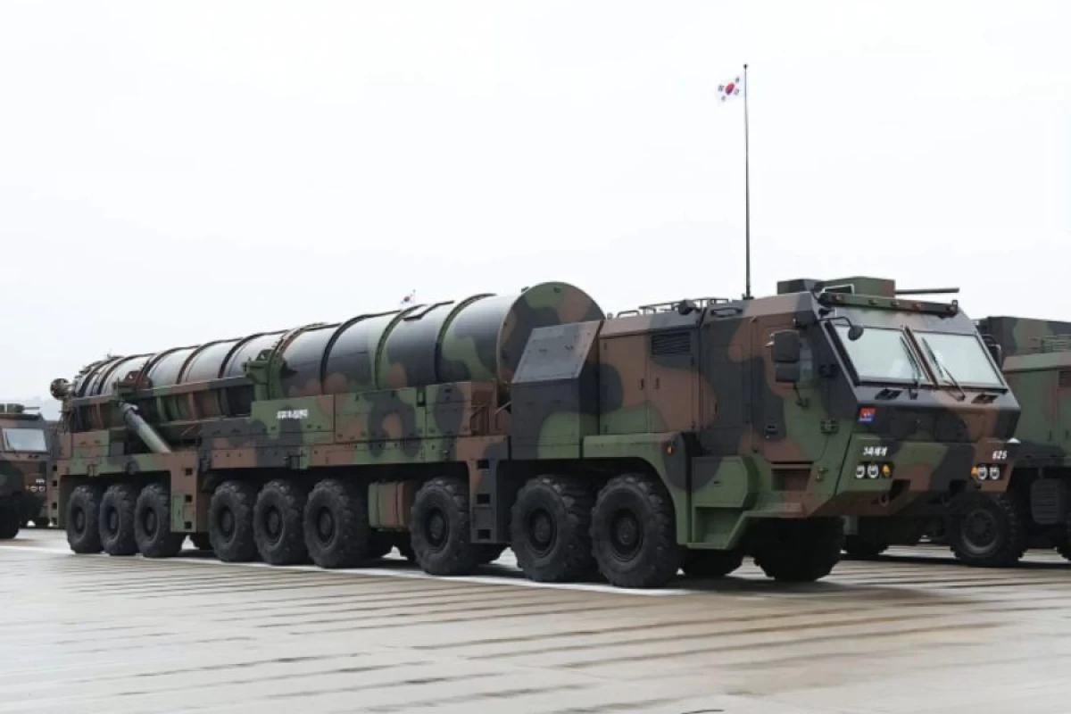 Cənubi Koreya ordusu [["yırtıcı" raket aldı]]