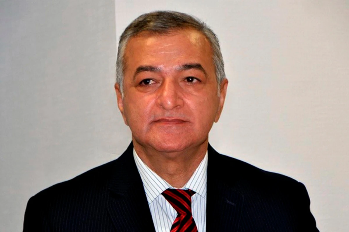 İlham İsmayıl xəstəxanaya yerləşdirildi [[- Vəziyyəti ağırdır]]